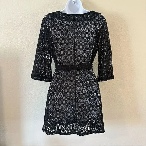 Black lace swim coverup - Picture 4 of 8